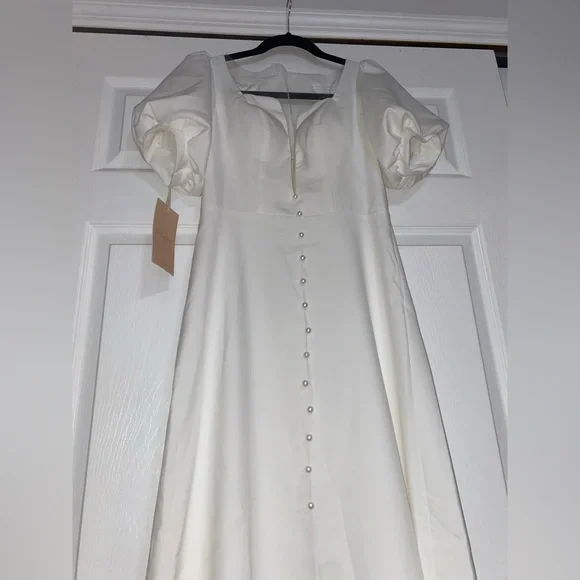 NEW WITH TAGS GORGEOUS WEDDING BRIDAL GOWN SIZE L - Picture 8 of 9